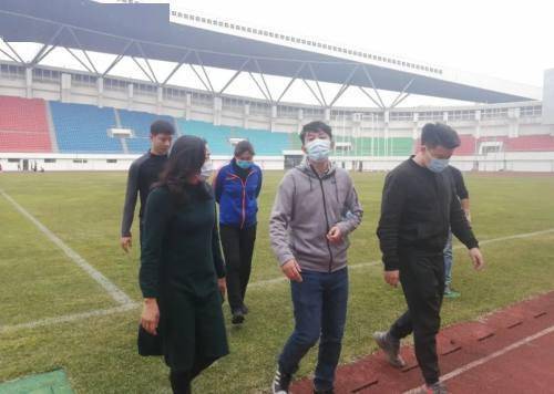 
期待！肇庆申办中国足球职业联赛 接受足协考察团磨练_米兰milan官方网站(图7)