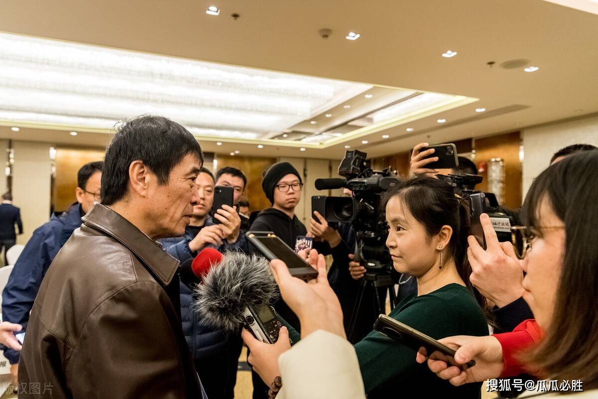 米兰milan官方网站-
中超联赛对高薪打了烊 请告诉我以后怎么扛？体无完肤还笑着逞强(图3)